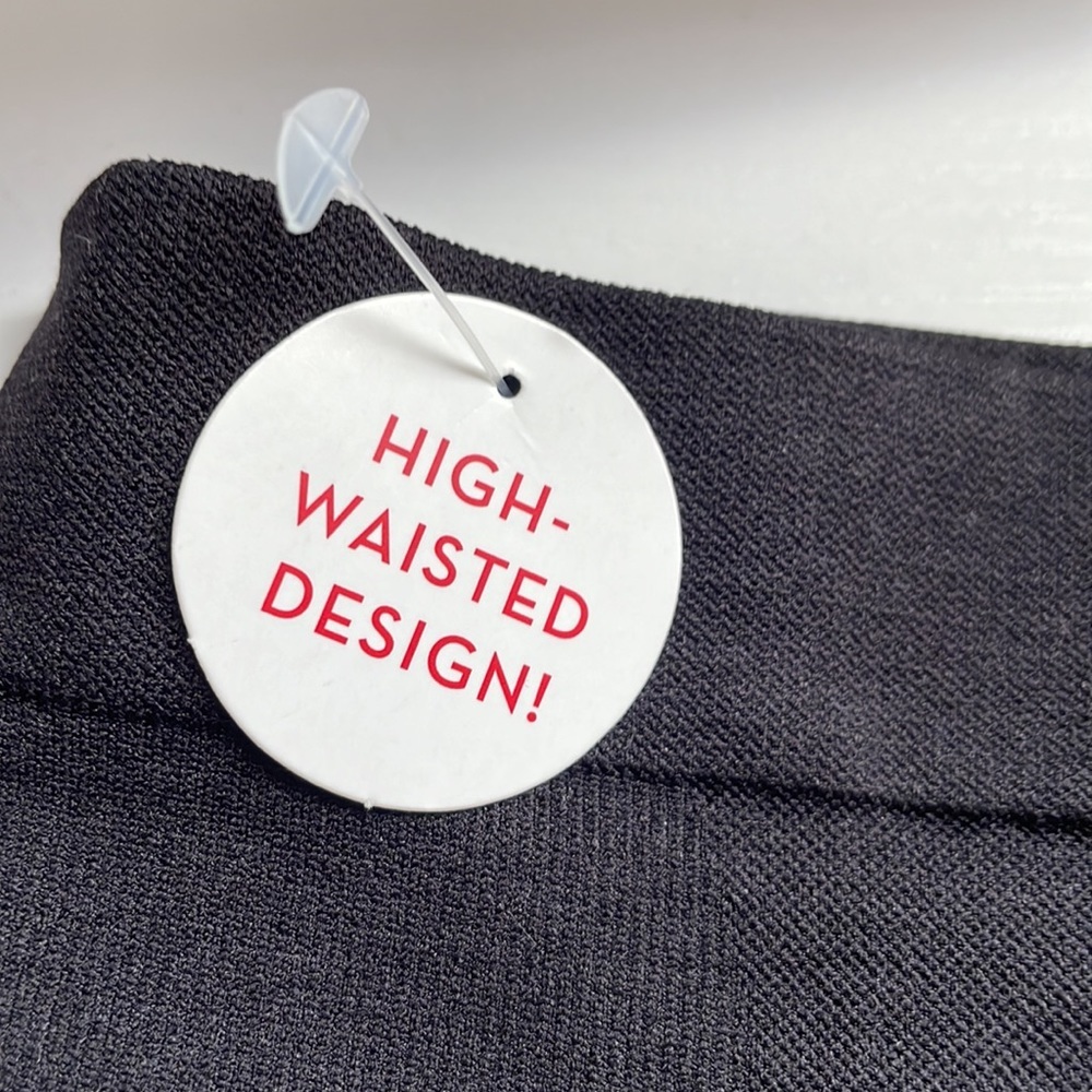 SPANX look at me now highwaisted seamless leggings in very black NWT - Picture 6 of 7